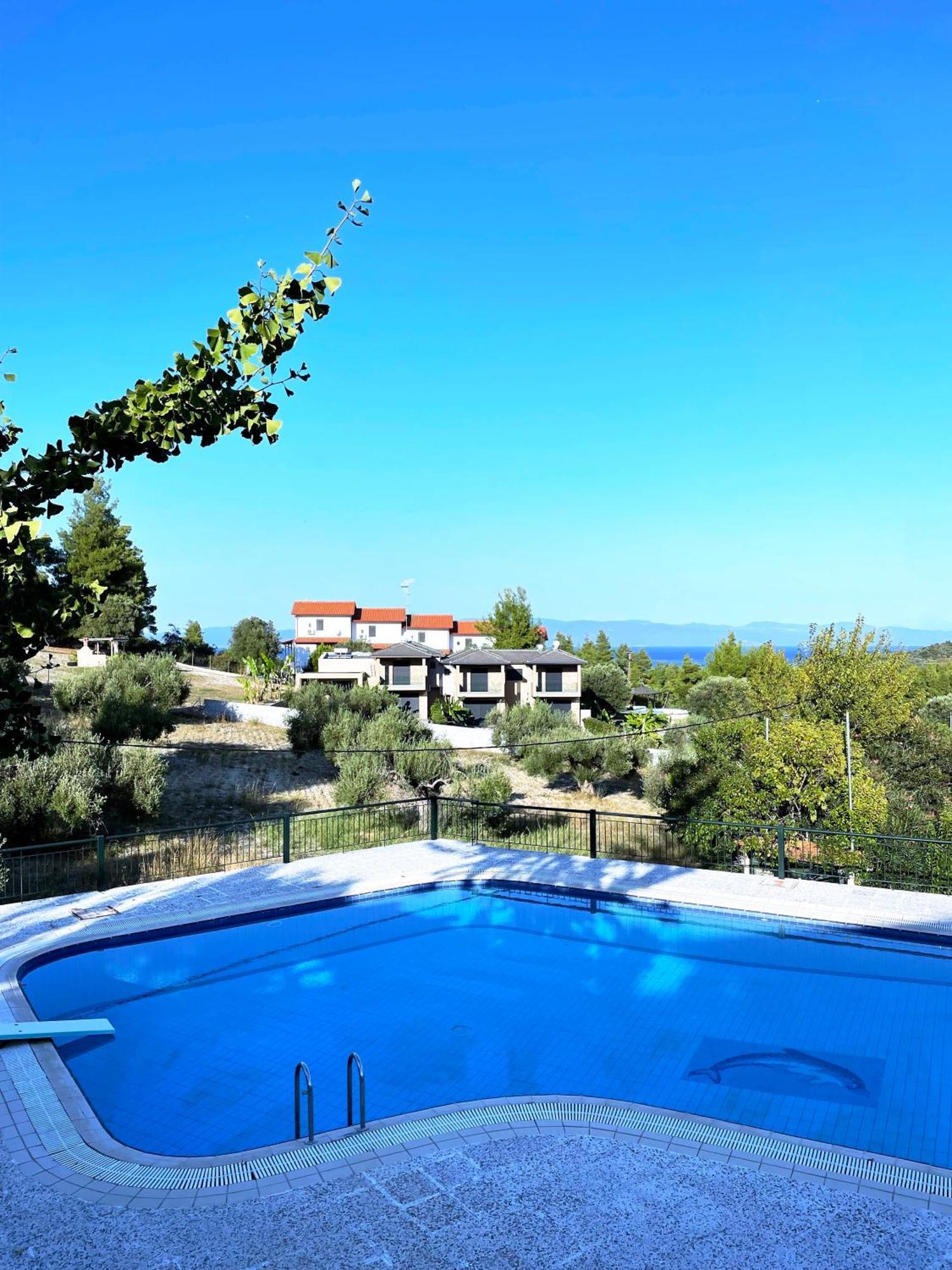 Mikael Pool Villa Paliúri Kültér fotó